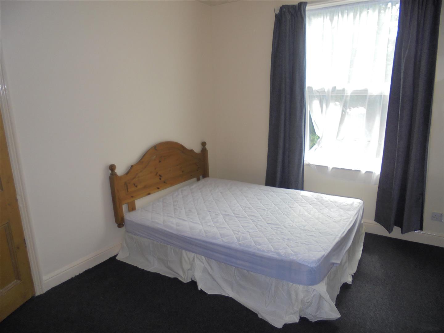 2 bed property in Tilbury View, Leeds
